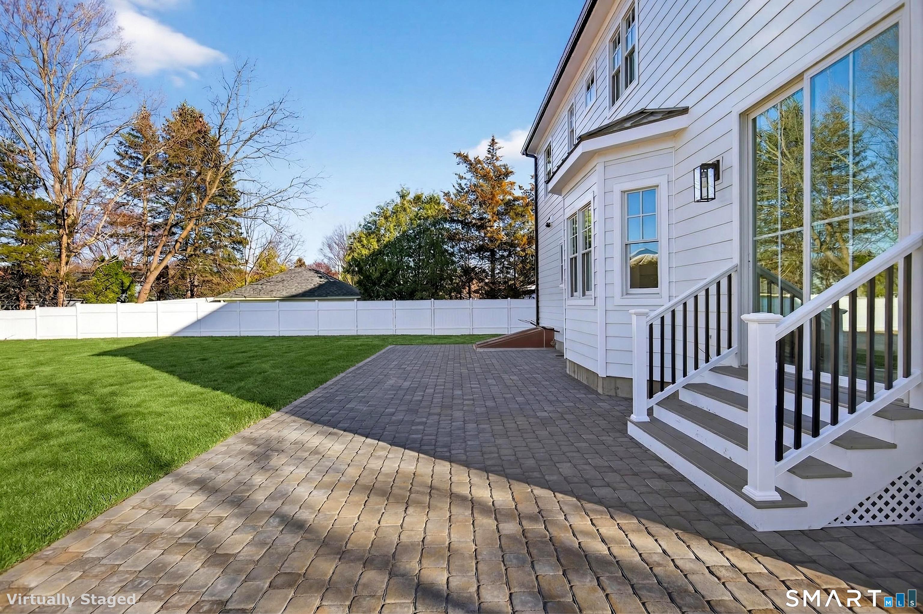 360 Duck Farm Road Fairfield CT 06824