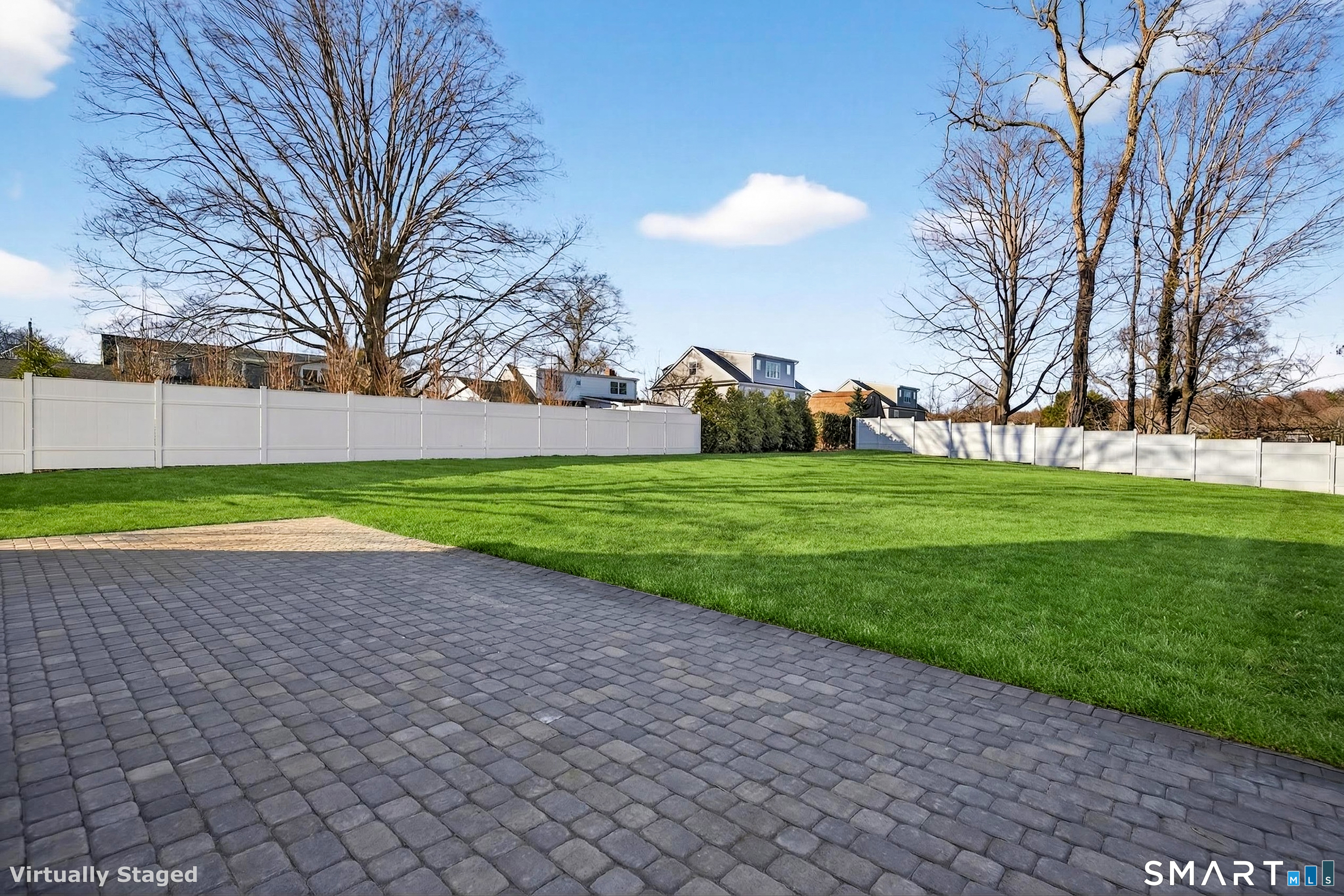 360 Duck Farm Road Fairfield CT 06824