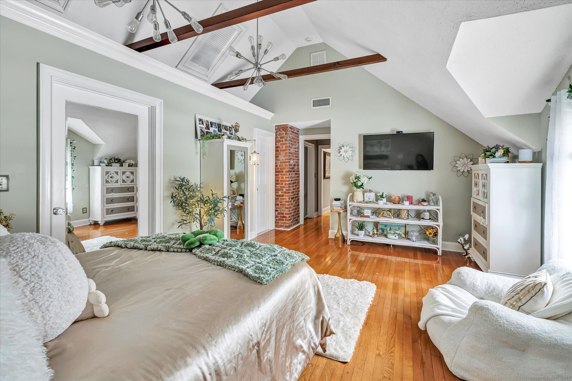 830 Bayberry Lane Orange CT 06477