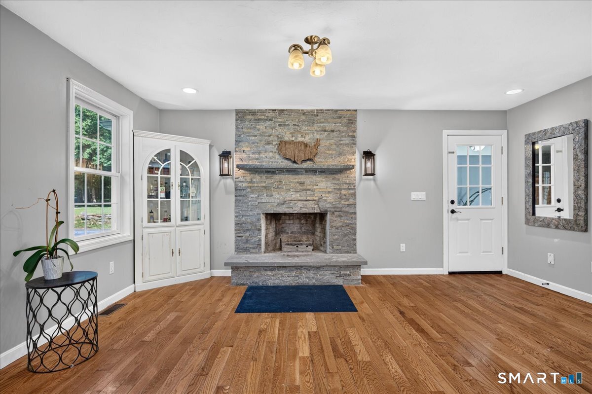 21 Thompson Road Franklin CT 06254
