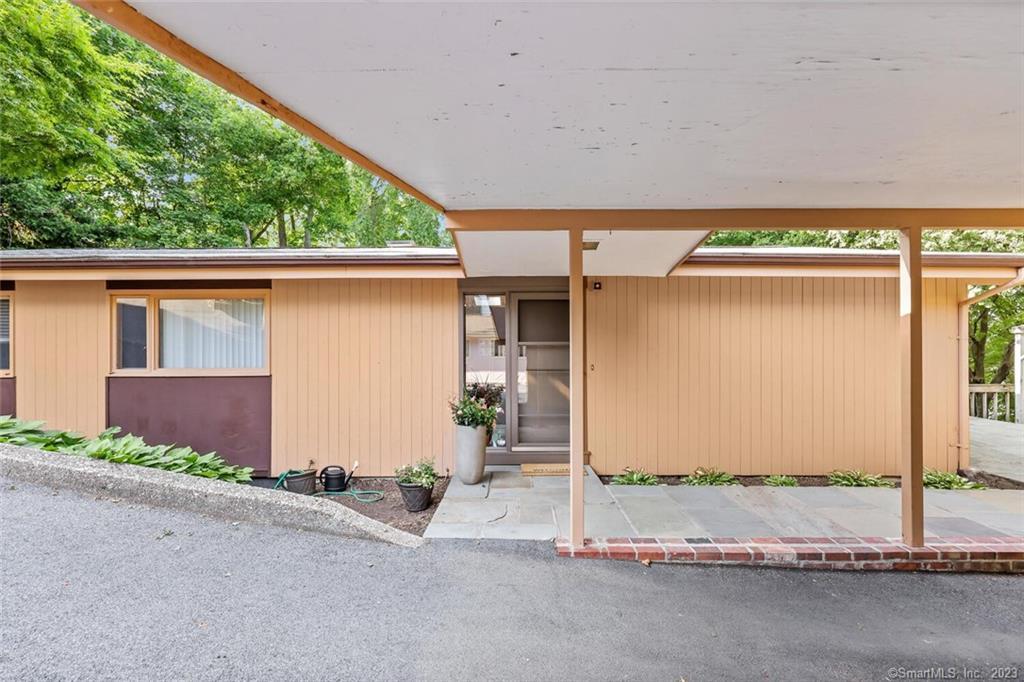 117 Pilgrim Drive Greenwich CT 06831