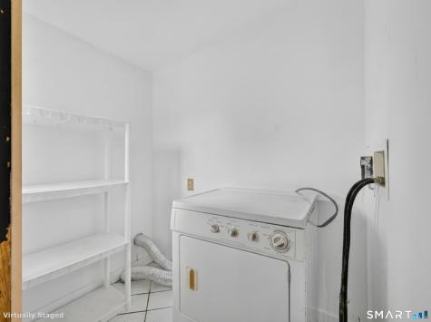 44 Rogers Street New London CT 06320