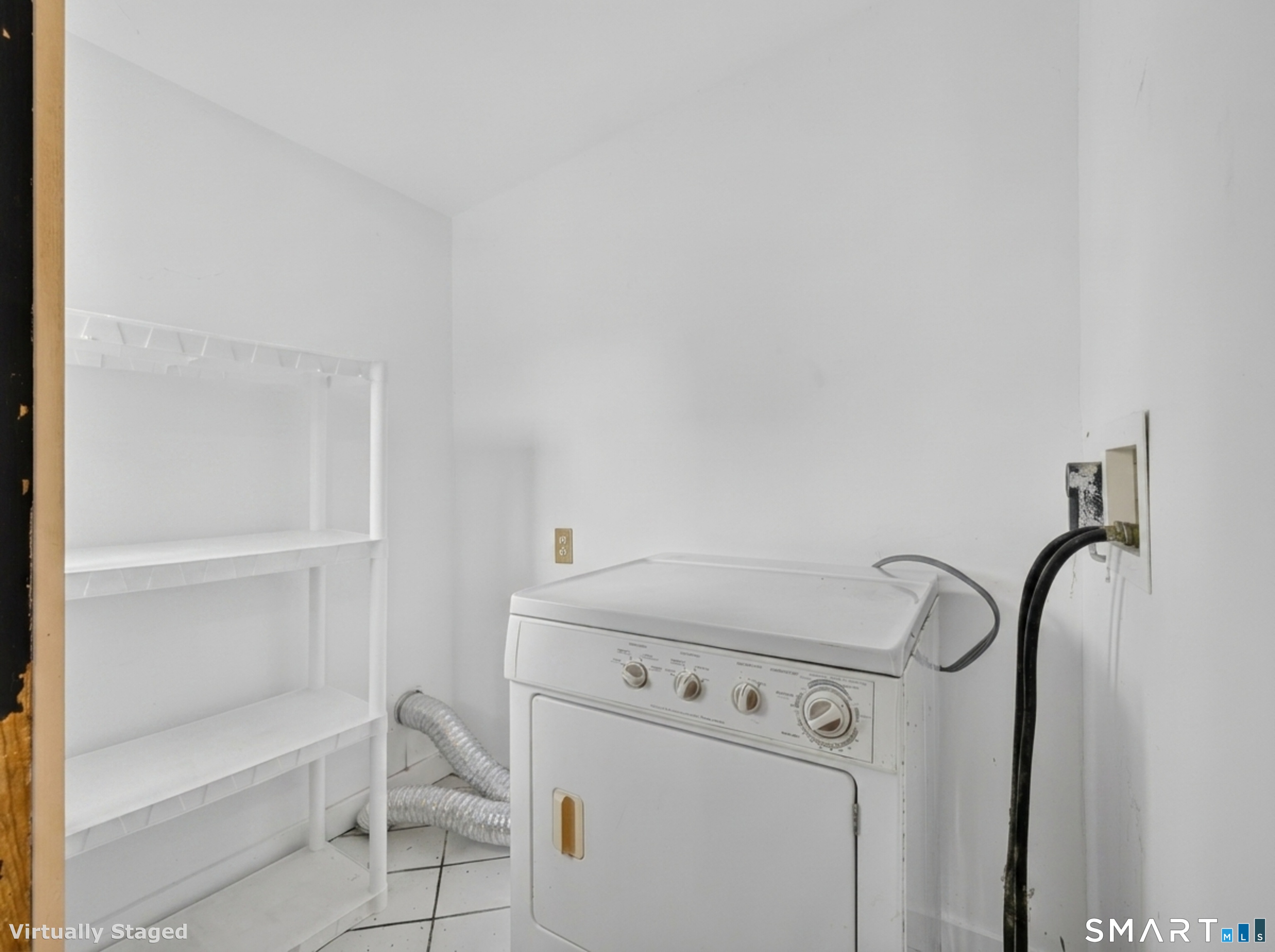 44 Rogers Street New London CT 06320