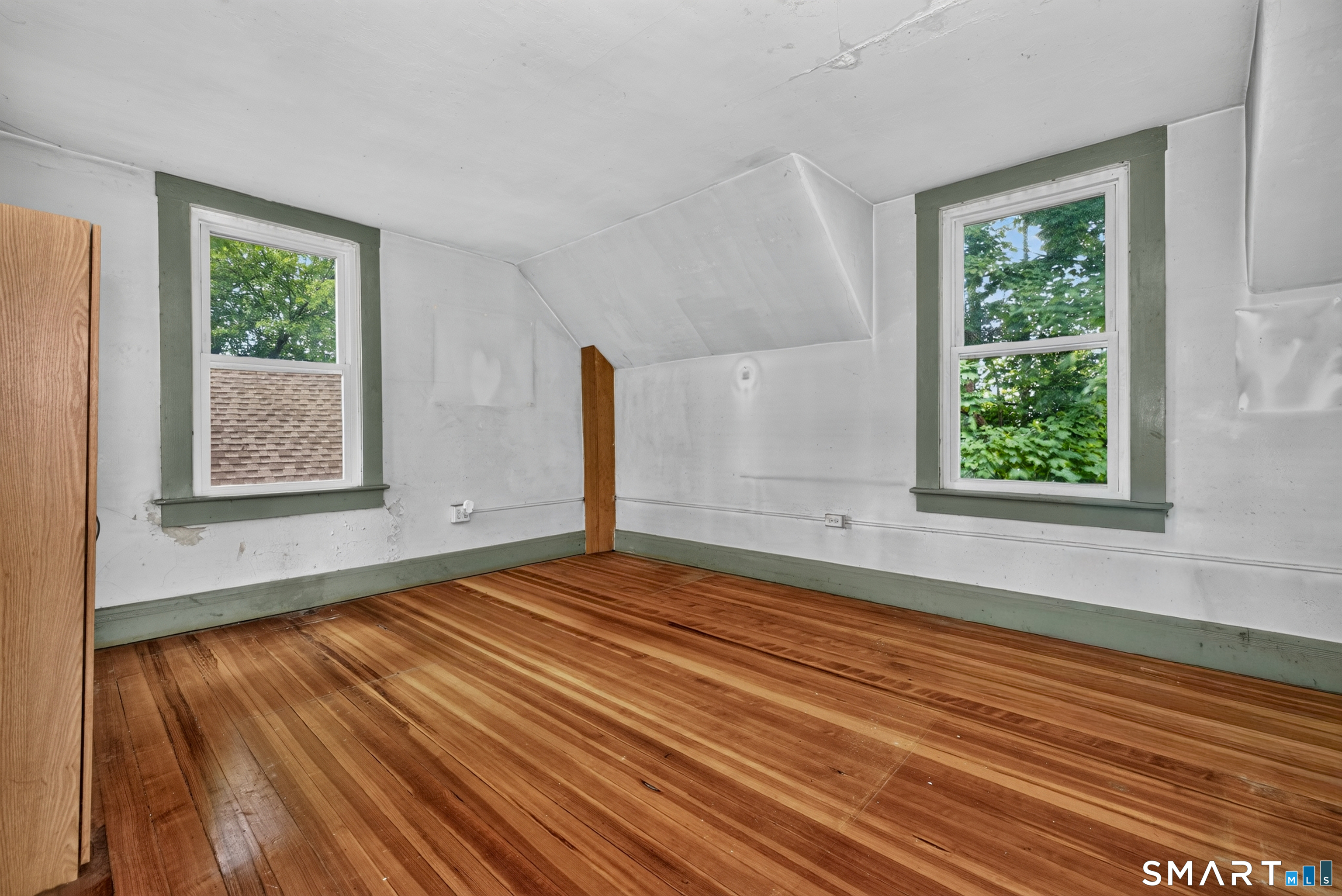 44 Rogers Street New London CT 06320