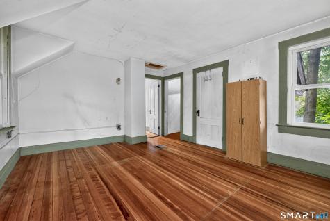 44 Rogers Street New London CT 06320