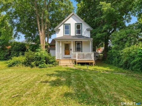 44 Rogers Street New London CT 06320