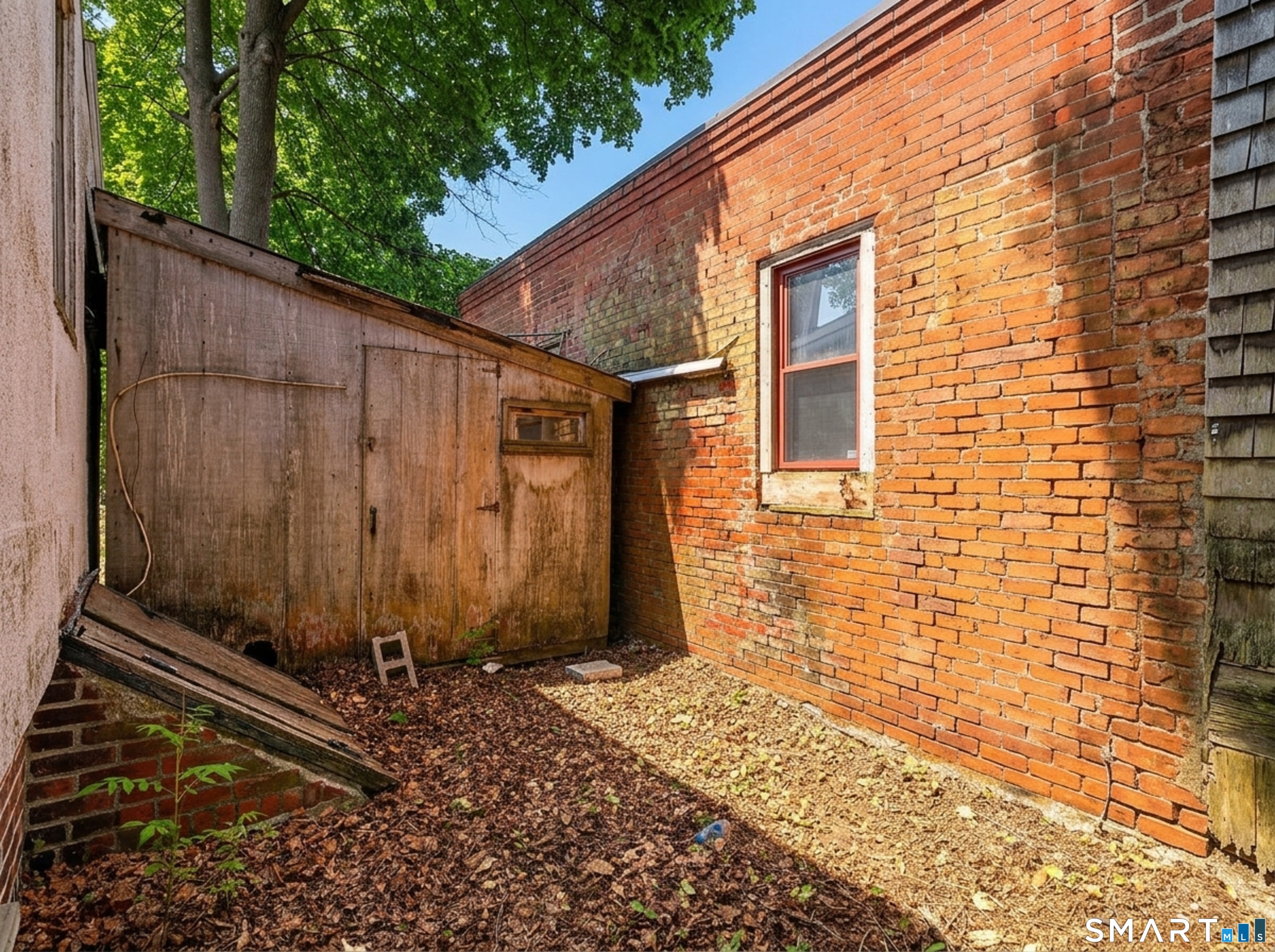 44 Rogers Street New London CT 06320
