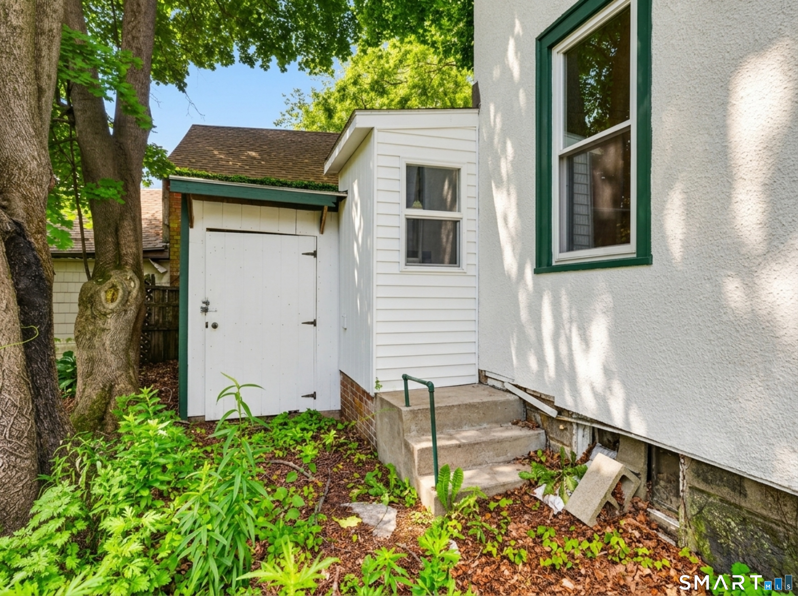 44 Rogers Street New London CT 06320