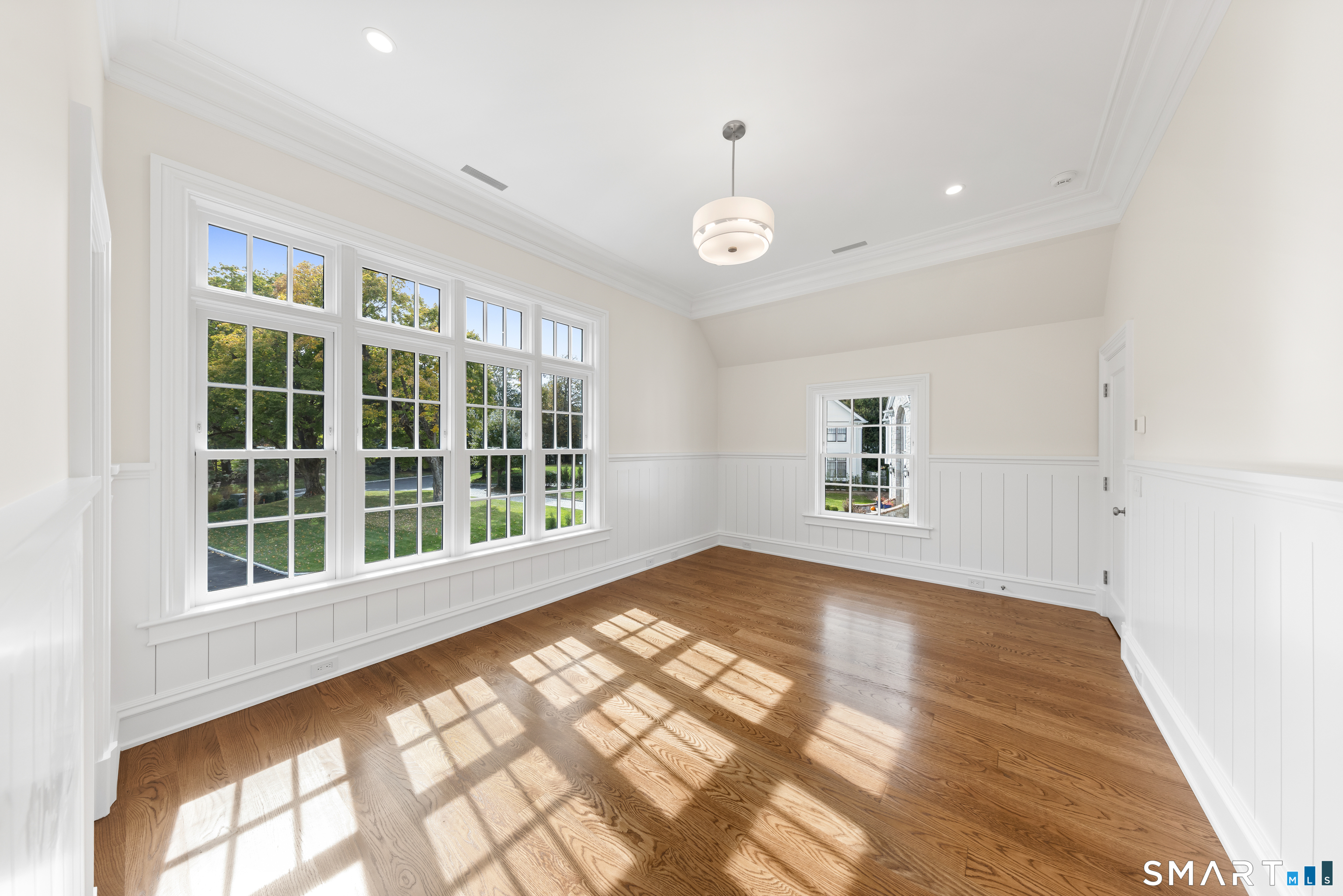8 Bouton Lane Darien CT 06820