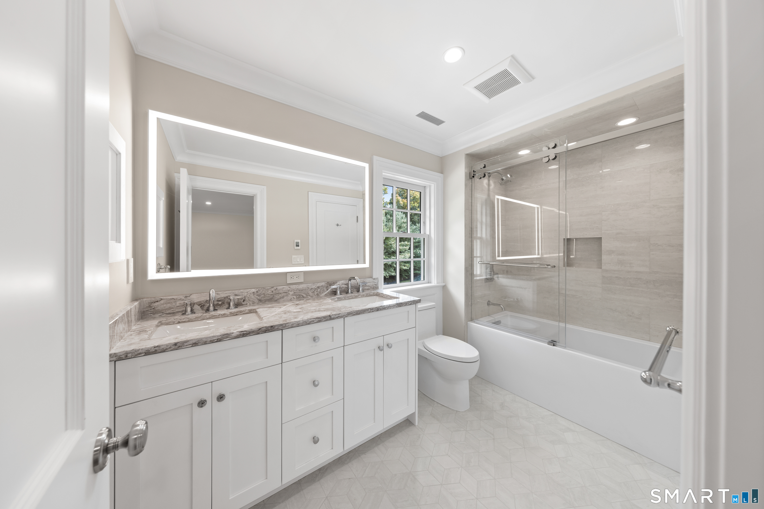 8 Bouton Lane Darien CT 06820