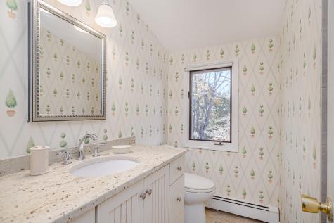 10 Valley View Road Newtown CT 06470