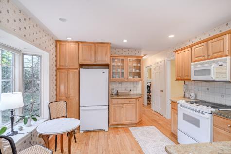 10 Valley View Road Newtown CT 06470