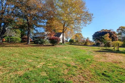 10 Valley View Road Newtown CT 06470