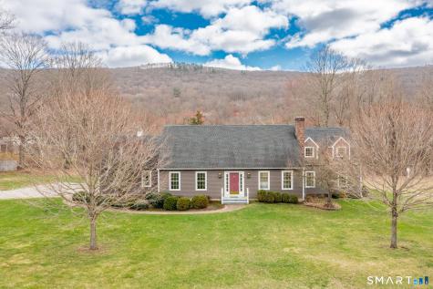 15 Studio Hill Circle Kent CT 06757