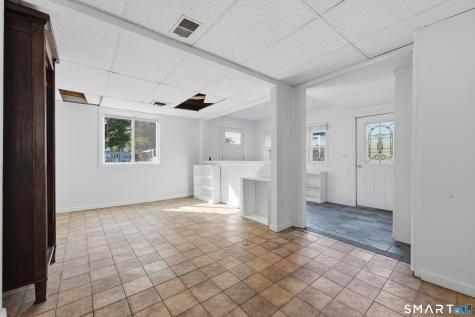 71 Willow Street Milford CT 06460