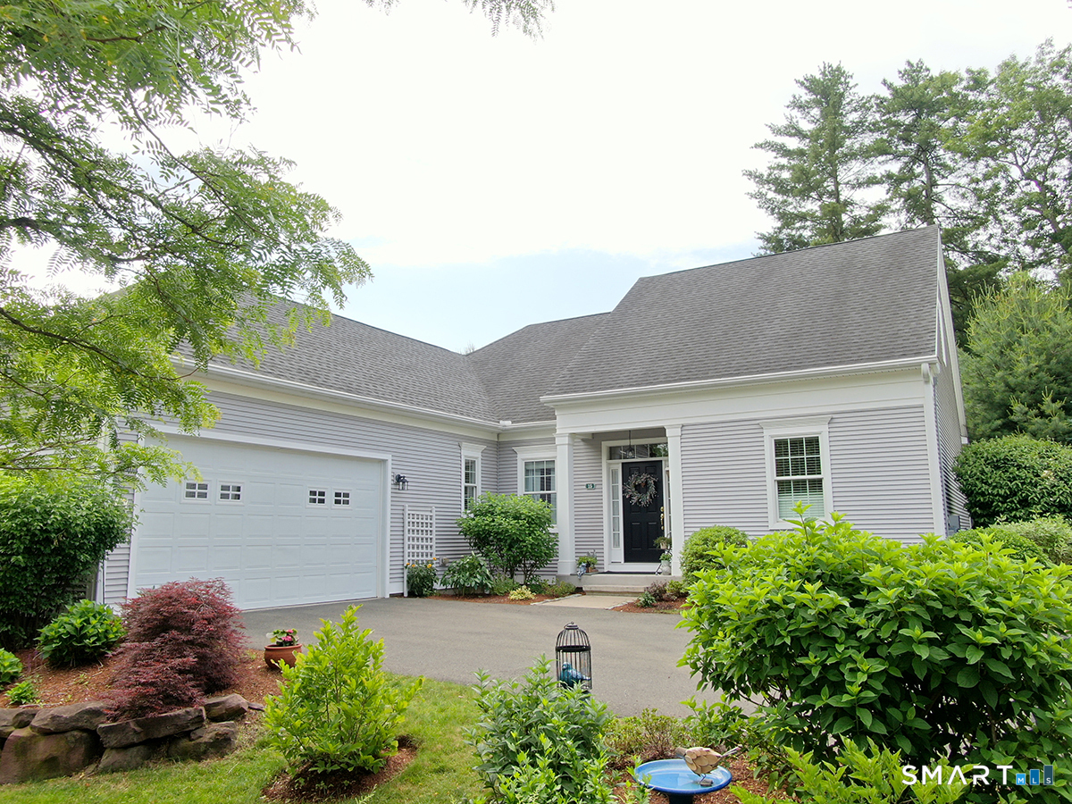 15 Bantry Road Simsbury CT 06070