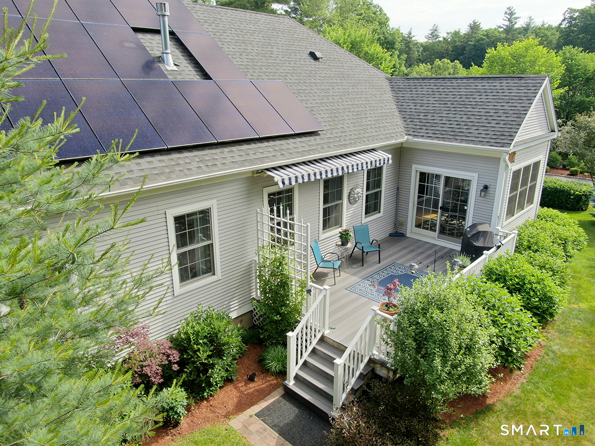 15 Bantry Road Simsbury CT 06070