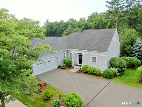 15 Bantry Road Simsbury CT 06070