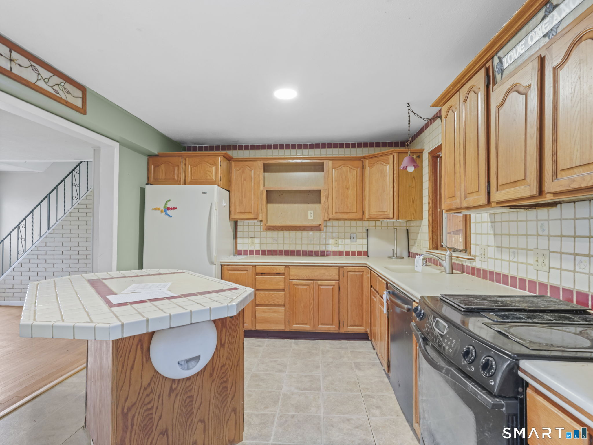 33 Cynthia Drive West Haven CT 06516