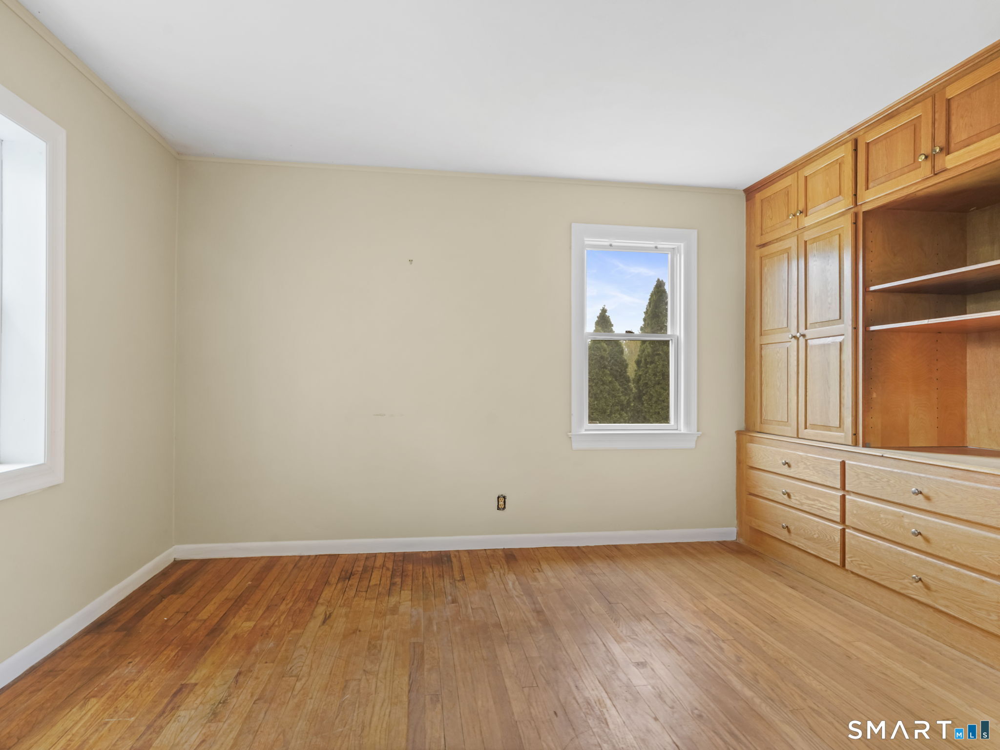 33 Cynthia Drive West Haven CT 06516
