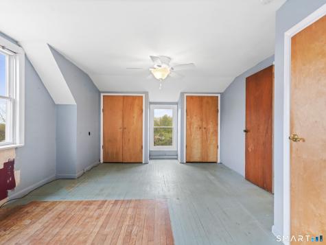 33 Cynthia Drive West Haven CT 06516