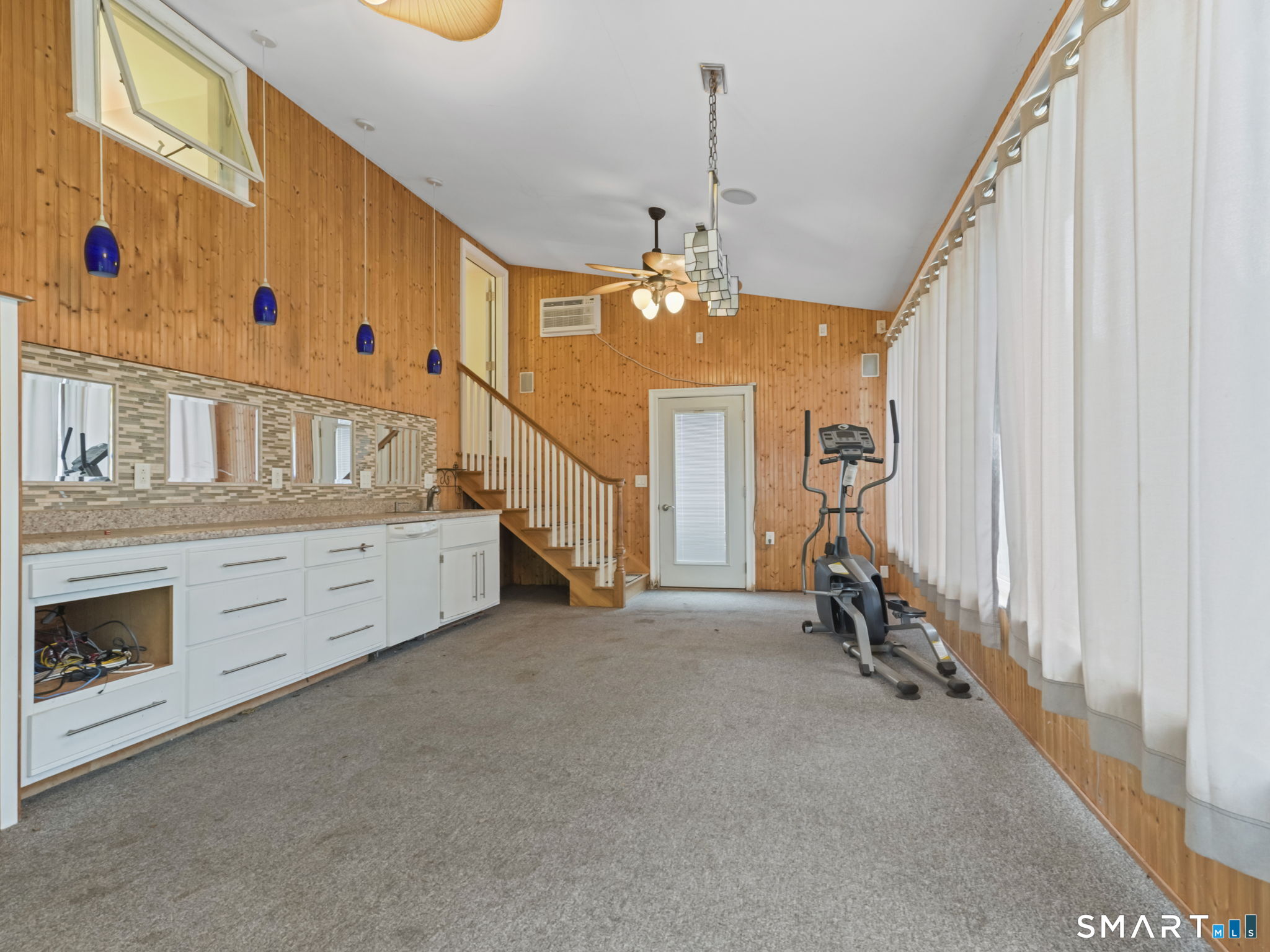 33 Cynthia Drive West Haven CT 06516