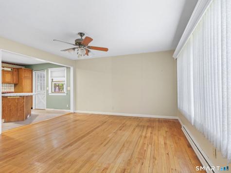 33 Cynthia Drive West Haven CT 06516