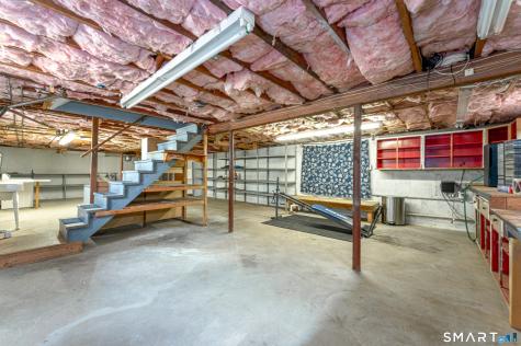 160 Hepworth Street Bristol CT 06010