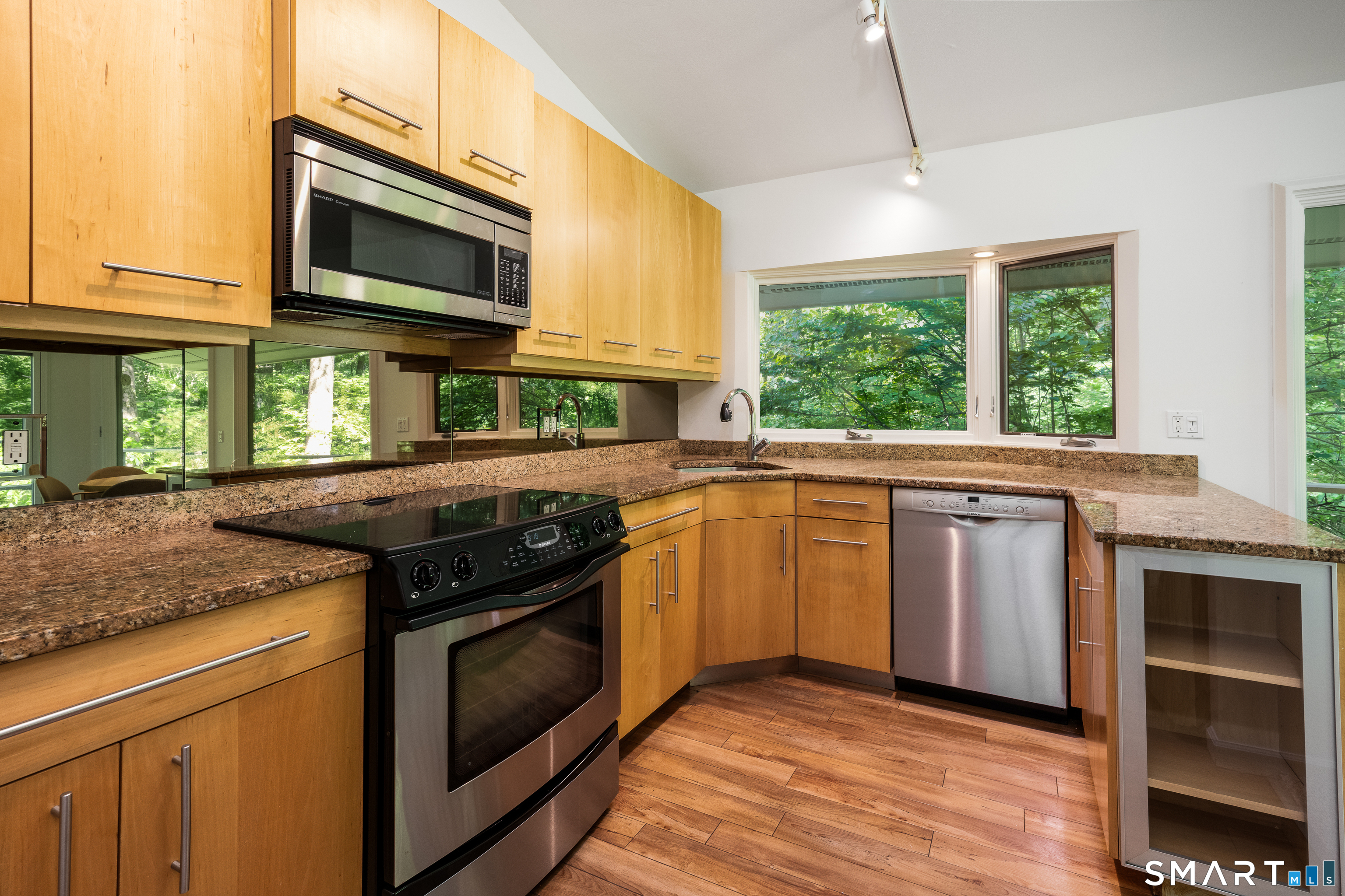 60 Muller Road Kent CT 06757