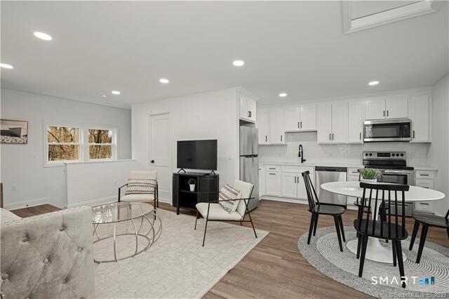 421 Shelton Road Trumbull CT 06611