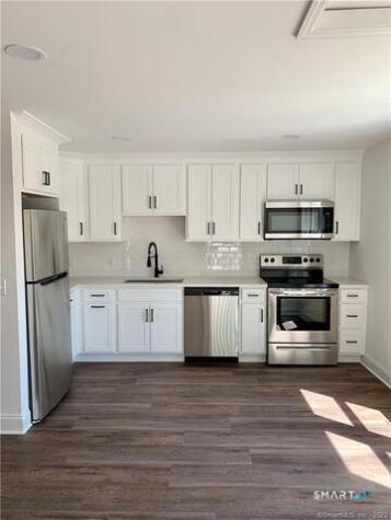 421 Shelton Road Trumbull CT 06611