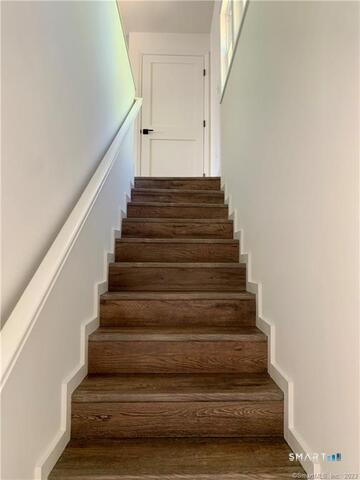 421 Shelton Road Trumbull CT 06611