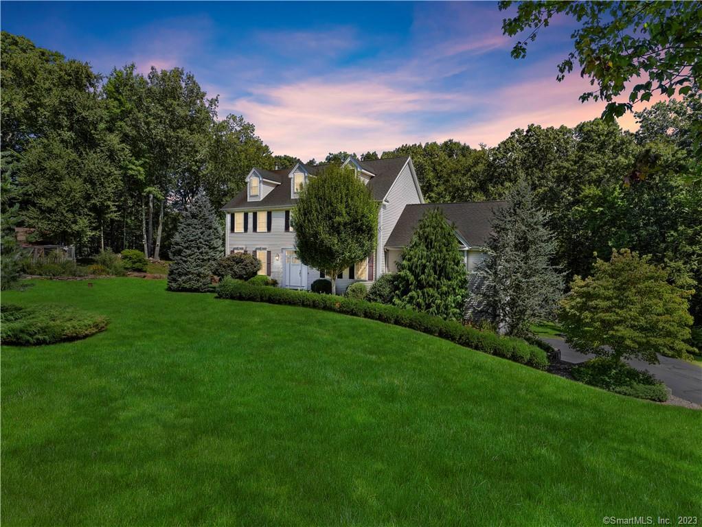1 Split Rail Court Oxford CT 06478