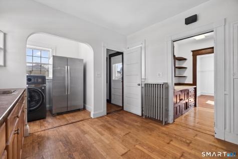 314 Ocean Avenue New London CT 06320