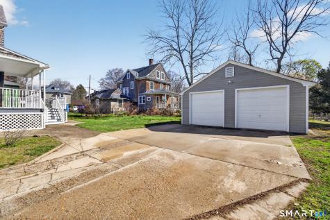 314 Ocean Avenue New London CT 06320