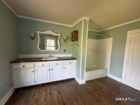 134 Pleasant Street Windsor CT 06095