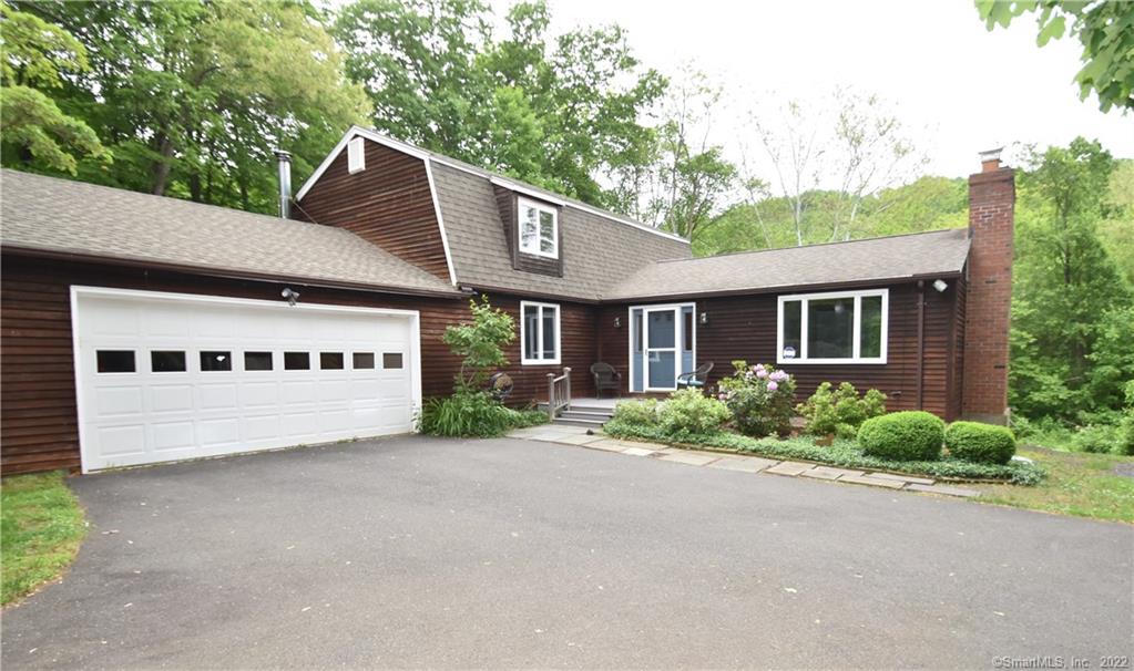 96 Pinnacle Road Plainville CT 06062