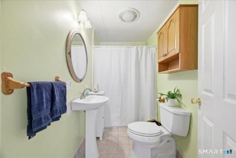 152 Mystic Road North Stonington CT 06359