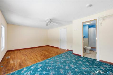 152 Mystic Road North Stonington CT 06359