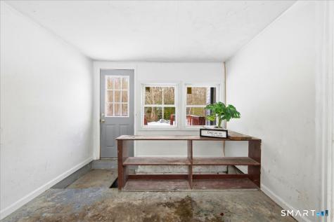 152 Mystic Road North Stonington CT 06359