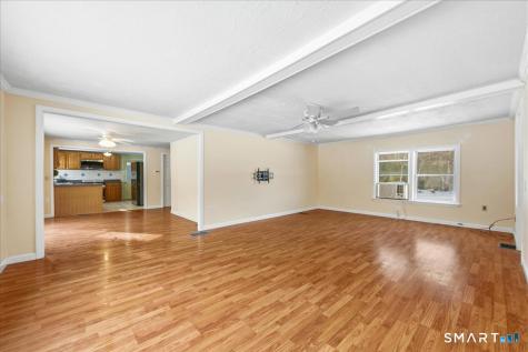 152 Mystic Road North Stonington CT 06359