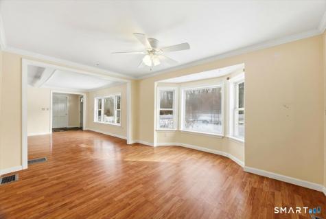 152 Mystic Road North Stonington CT 06359