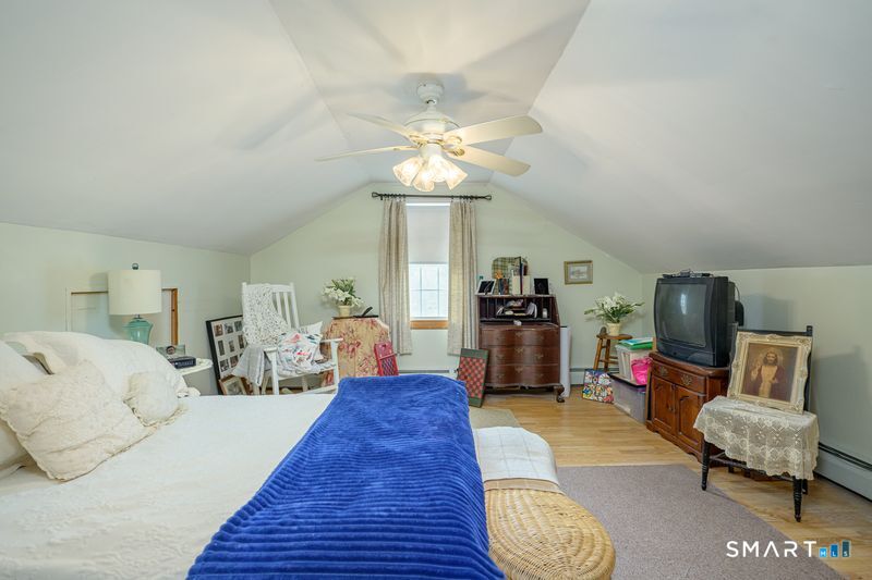 72 South 4th Avenue Norwich CT 06380