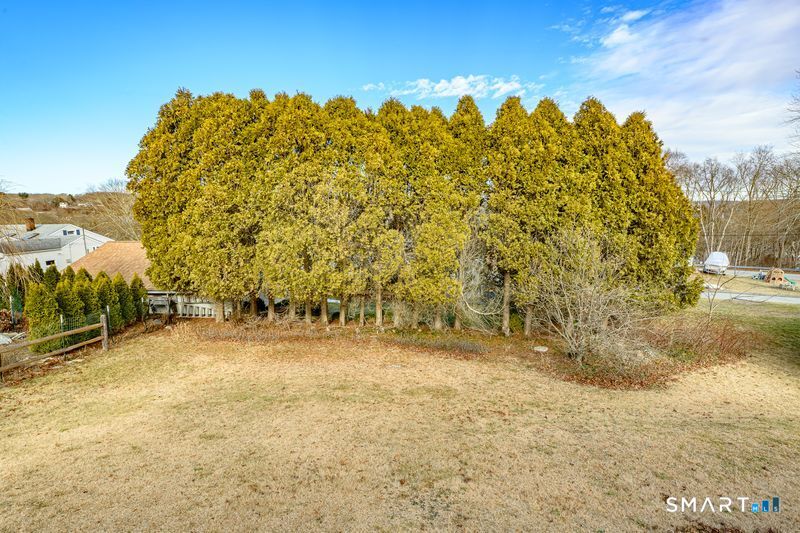 72 South 4th Avenue Norwich CT 06380