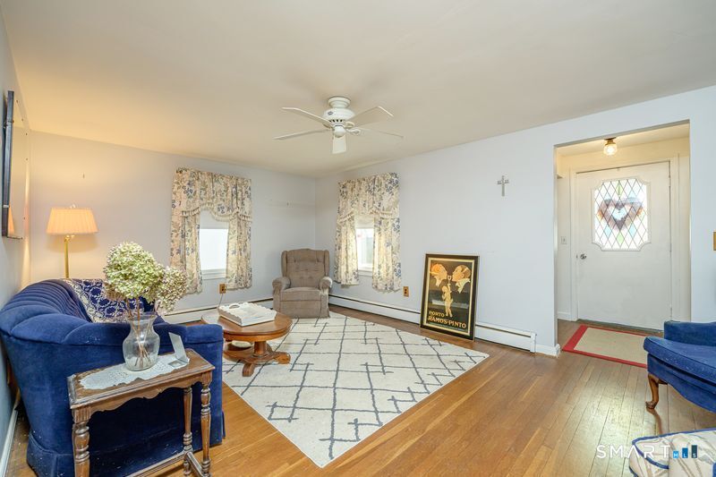 72 South 4th Avenue Norwich CT 06380