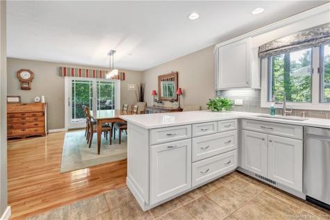 8 Rolling Brook Lane Shelton CT 06484