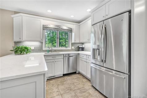 8 Rolling Brook Lane Shelton CT 06484