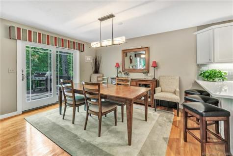 8 Rolling Brook Lane Shelton CT 06484