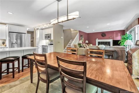 8 Rolling Brook Lane Shelton CT 06484