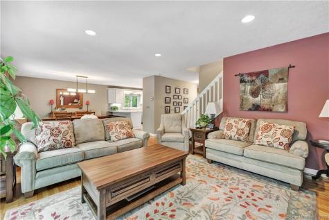 8 Rolling Brook Lane Shelton CT 06484